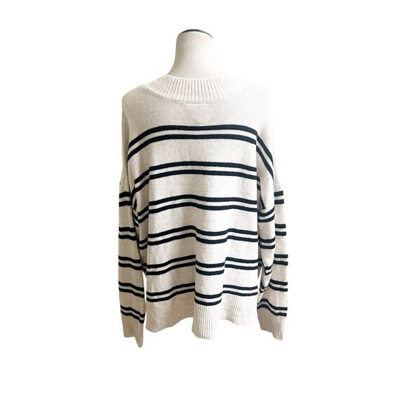 a.n.a Sweater Size 1X Classic Striped V-Neck Pullover Women's NWT Ivory Black - Picture 2 of 15